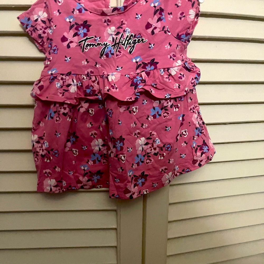 Tommy Hilfiger 2 pieces
